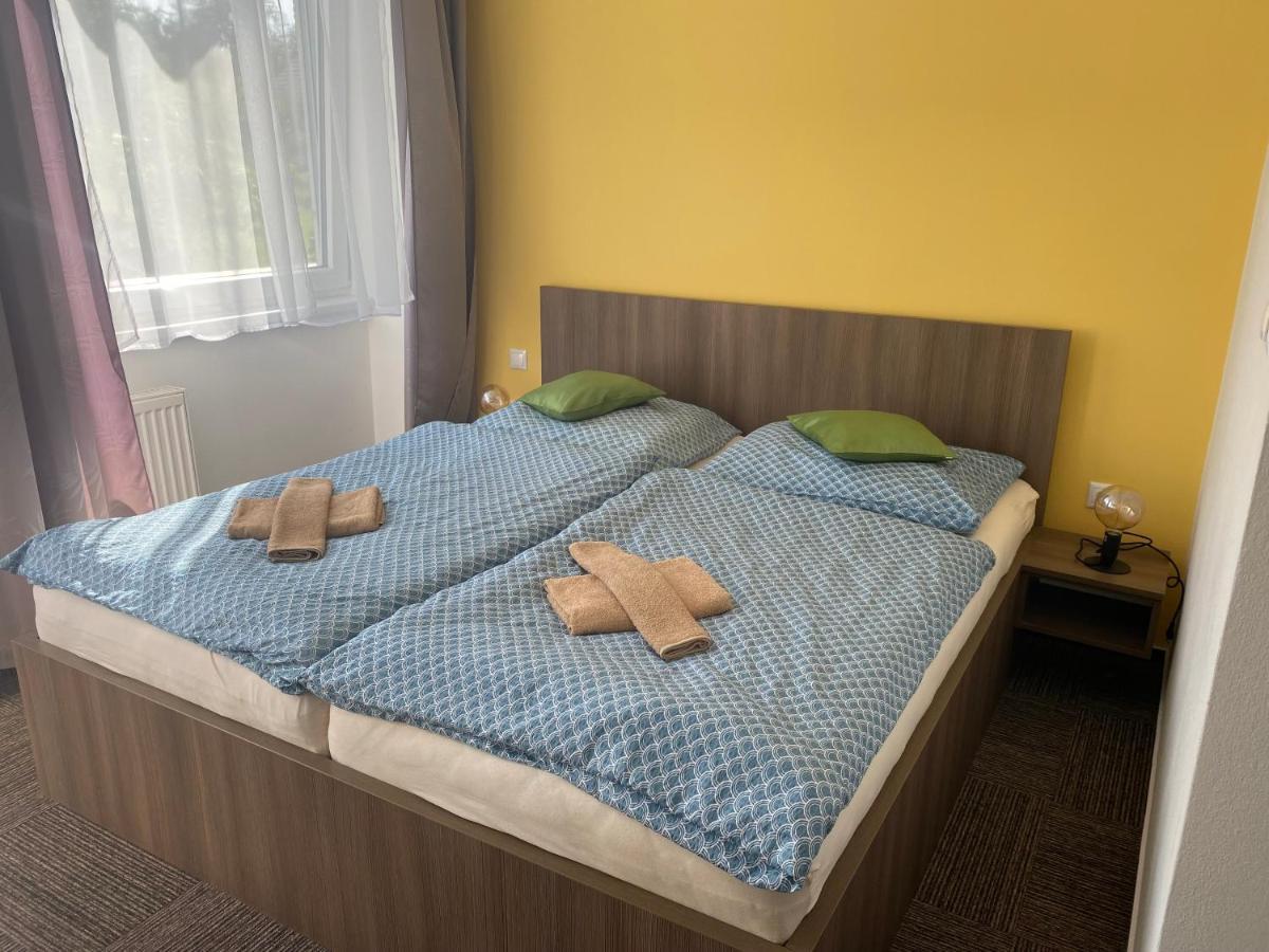 Penzion Teplanka Považská Bystrica المظهر الخارجي الصورة